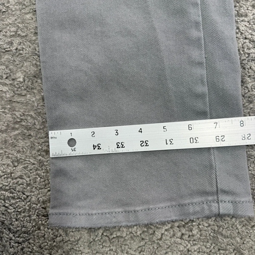 Levis 514 Mens Straight Fit Grey Denim Jeans 35x30 (actual)  00514-0941